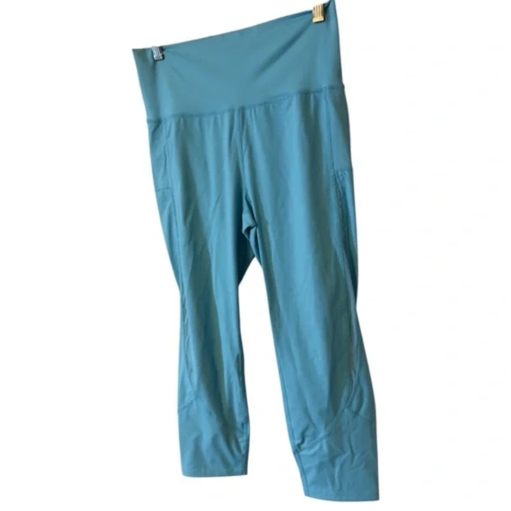 Zyia Active 7/8 Mesh Side Workout Leggings - Picture 2 of 5